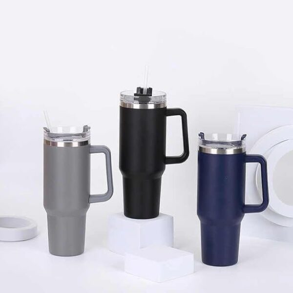 Stainless Steel Vacuum Insulated Thermal Mug with Lid, Straw and Handle 1200 ml